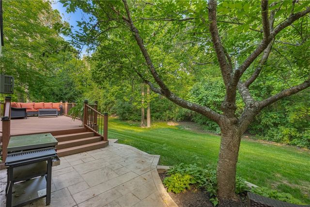 1717 Heritage Lake Drive, Centerville, OH 45458