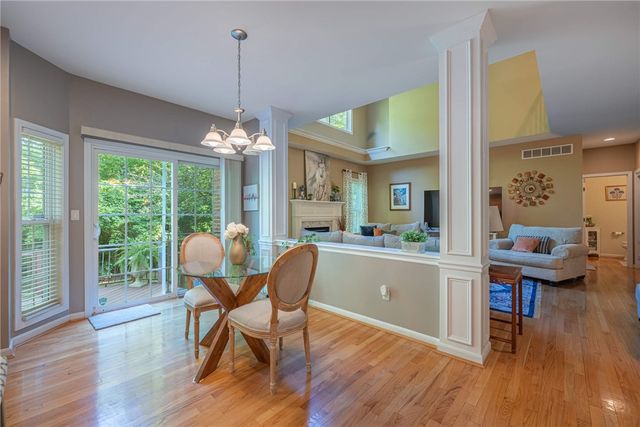 1717 Heritage Lake Drive, Centerville, OH 45458