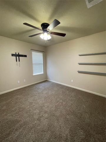 951 Oak Terrace Drive, Conroe, TX 77378