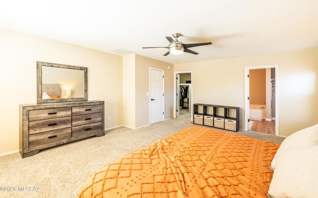 13696 E Shadow Pines Lane, Vail, AZ 85641