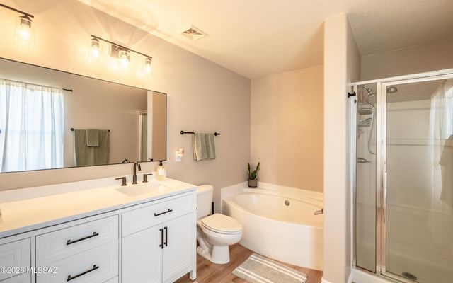 13696 E Shadow Pines Lane, Vail, AZ 85641