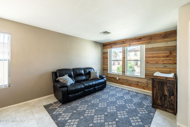 13696 E Shadow Pines Lane, Vail, AZ 85641