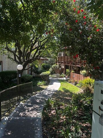 3705 Country Club, Long Beach, CA 90807