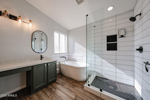 6209 W BLACKHAWK Drive, Glendale, AZ 85308