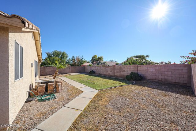 6209 W BLACKHAWK Drive, Glendale, AZ 85308