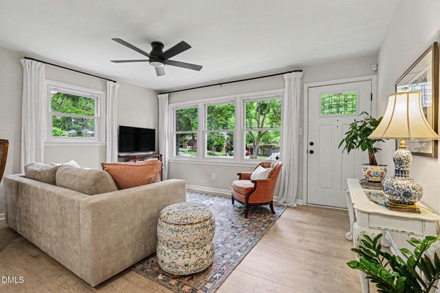 824 Carlisle Street, Raleigh, NC 27610