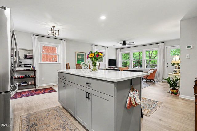 824 Carlisle Street, Raleigh, NC 27610