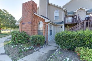 422 Lees Mill DR, Newport News, VA 23608