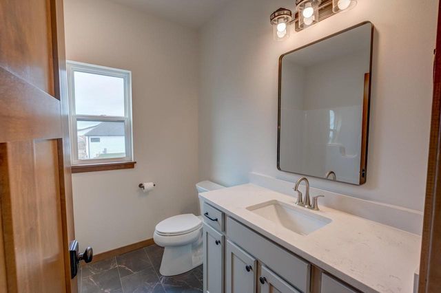 103 Graelyn Circle, Barneveld, WI 53507