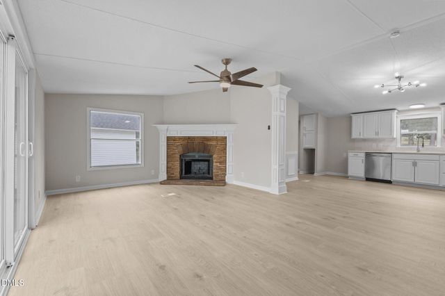 6568 Celestial Pine Drive, Hope Mills, NC 28348