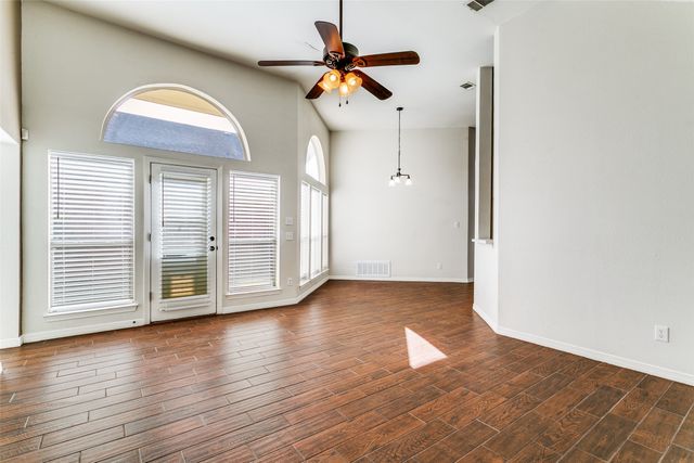 4015 Midrose Trail, Dallas, TX 75287