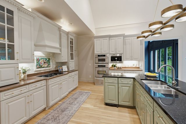 553 Grand Oaks Dr, Brentwood, TN 37027