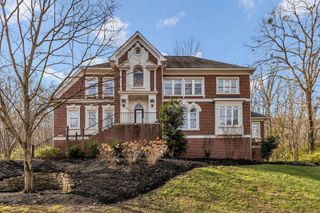 553 Grand Oaks Dr, Brentwood, TN 37027