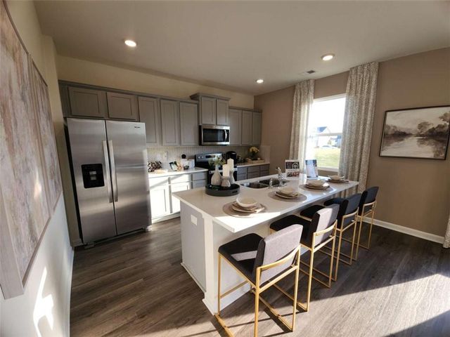 826 Trillium Drive, Locust Grove, GA 30248