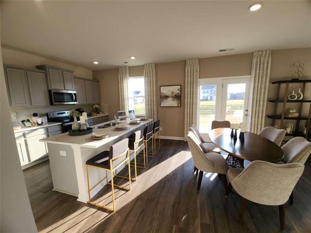 826 Trillium Drive, Locust Grove, GA 30248