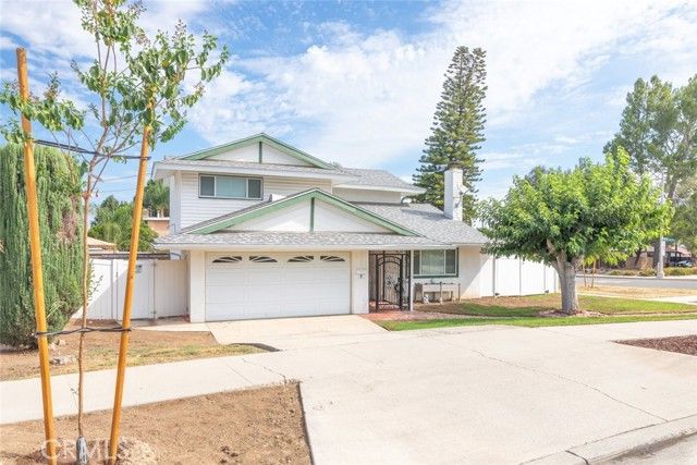 2102 Beatrice Drive, Corona, CA 92879