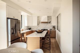 5441 Blackwelder, Los Angeles, CA 90016