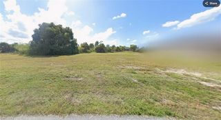 2106 NE 19th PL, Cape Coral, FL 33909