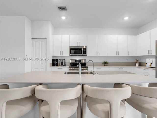 2832 SE 23rd Ave 0, Homestead, FL 33035
