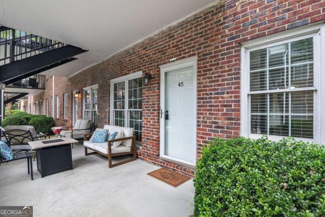 3675 Peachtree Road NE 45, Atlanta, GA 30319