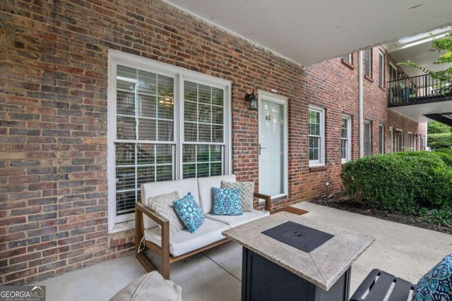 3675 Peachtree Road NE 45, Atlanta, GA 30319