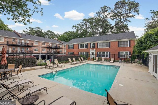 3675 Peachtree Road NE 45, Atlanta, GA 30319