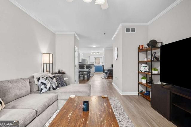 3675 Peachtree Road NE 45, Atlanta, GA 30319