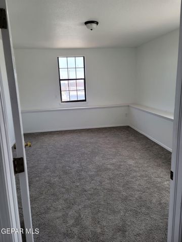 324 Valley Fair Way, El Paso, TX 79907