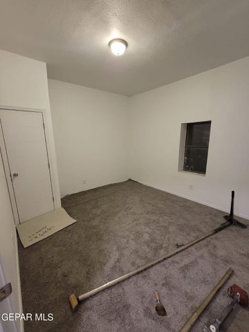 324 Valley Fair Way, El Paso, TX 79907