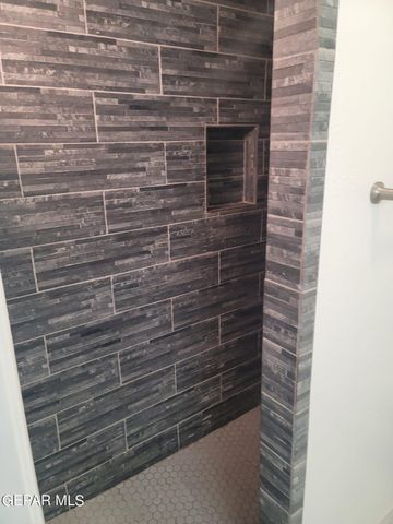 324 Valley Fair Way, El Paso, TX 79907