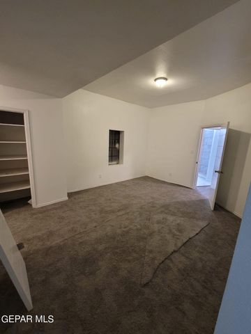 324 Valley Fair Way, El Paso, TX 79907