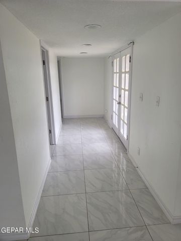 324 Valley Fair Way, El Paso, TX 79907