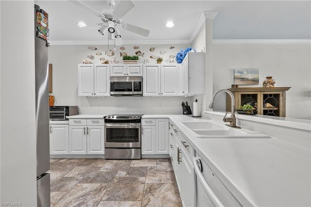 326 Stella Maris DR S, Naples, FL 34114