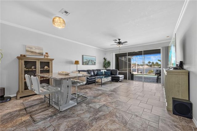 326 Stella Maris DR S, Naples, FL 34114