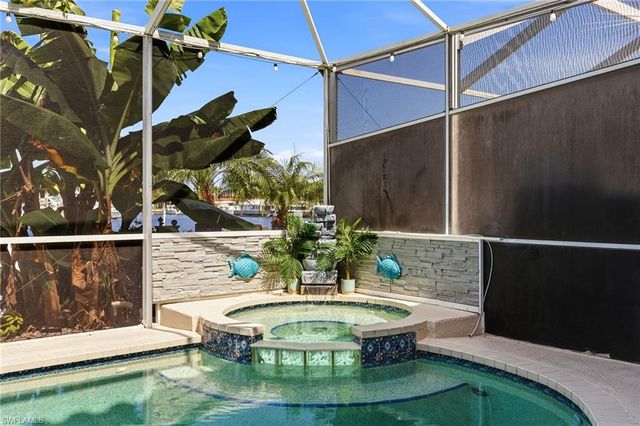 326 Stella Maris DR S, Naples, FL 34114