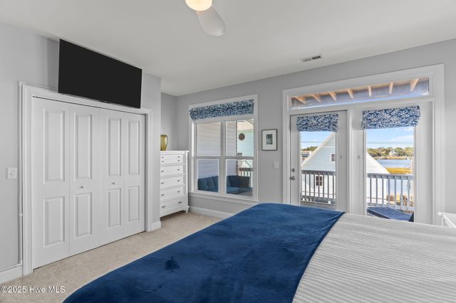 1102 Canal Drive A, Carolina Beach, NC 28428