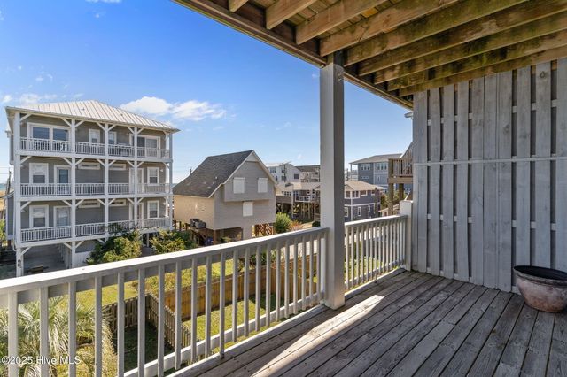 1102 Canal Drive A, Carolina Beach, NC 28428