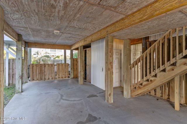 1102 Canal Drive A, Carolina Beach, NC 28428