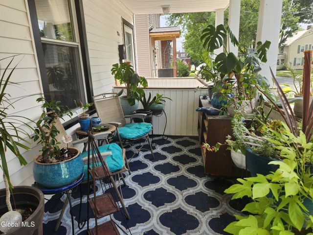 21 Walnut Street, Glens Falls, NY 12801