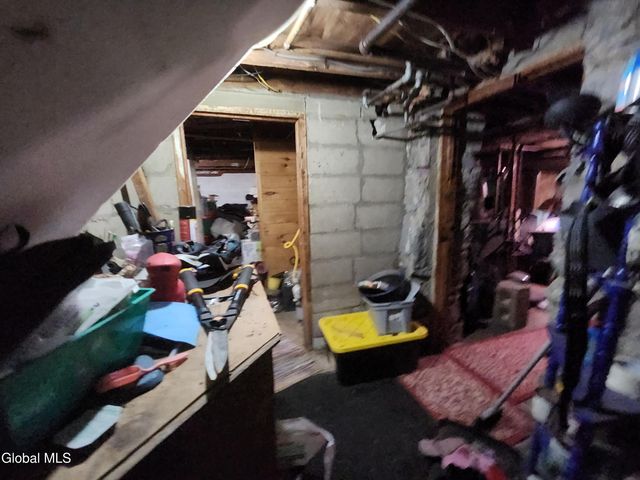 21 Walnut Street, Glens Falls, NY 12801