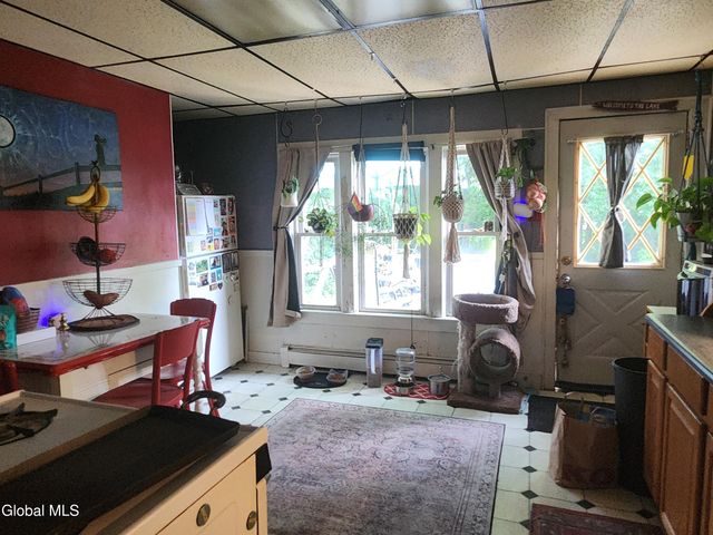 21 Walnut Street, Glens Falls, NY 12801