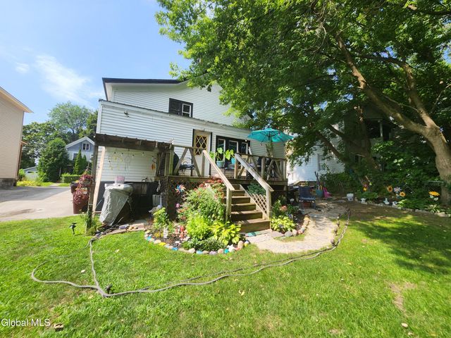 21 Walnut Street, Glens Falls, NY 12801