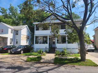 21 Walnut Street, Glens Falls, NY 12801