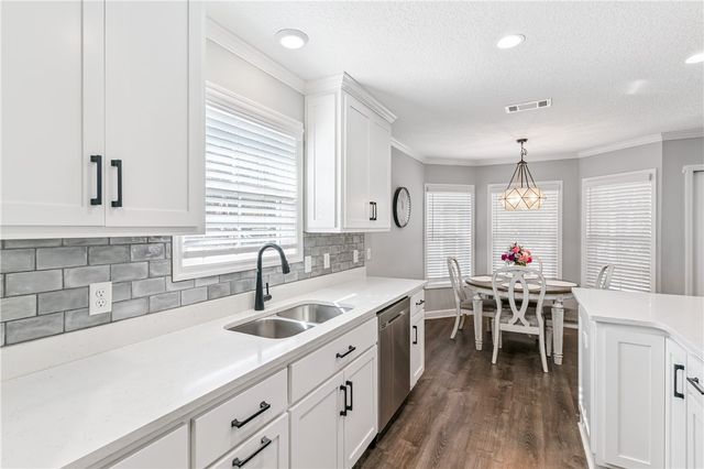 203 Greencove Drive, Brunswick, GA 31525