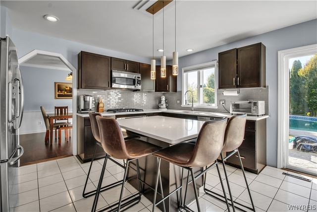 1 San Pablo Court, Amherst, NY 14051