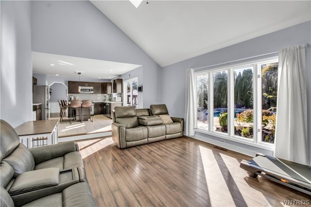 1 San Pablo Court, Amherst, NY 14051