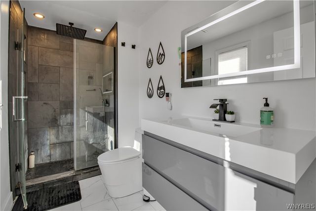 1 San Pablo Court, Amherst, NY 14051