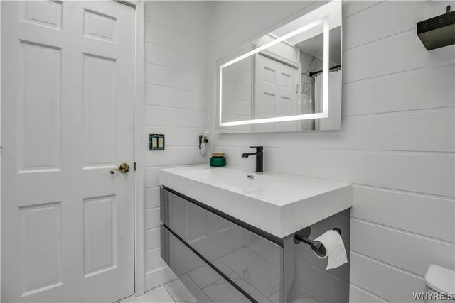 1 San Pablo Court, Amherst, NY 14051