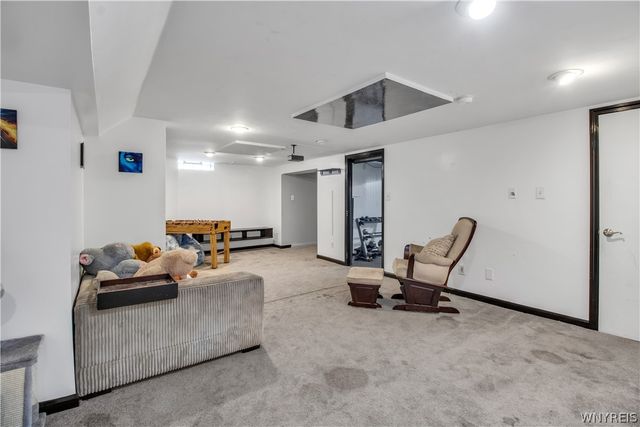 1 San Pablo Court, Amherst, NY 14051