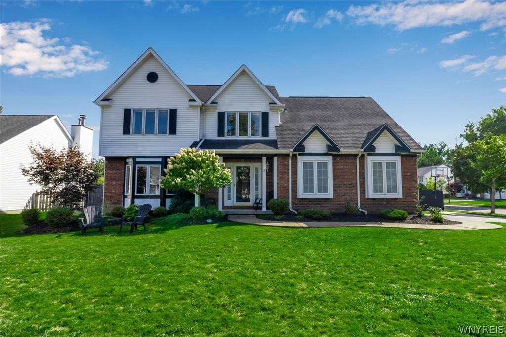 1 San Pablo Court, Amherst, NY 14051